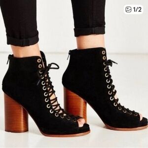 Jeffrey Campbell Freelove Lace up Peeptoe Booties